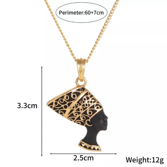 BLack🖤 QueeN👑 Pendant & chain📿 - Picture 3 of 5